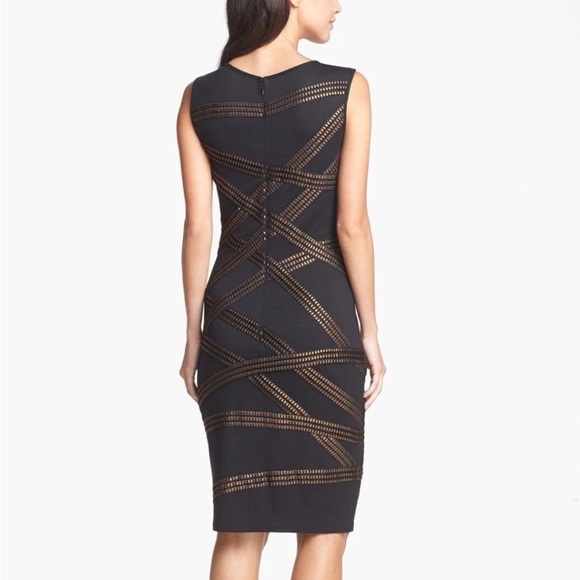 Tadashi Shoji Foil Print Banded Asymmetrical Detail Jersey Sheath Dress - Picture 8 of 8